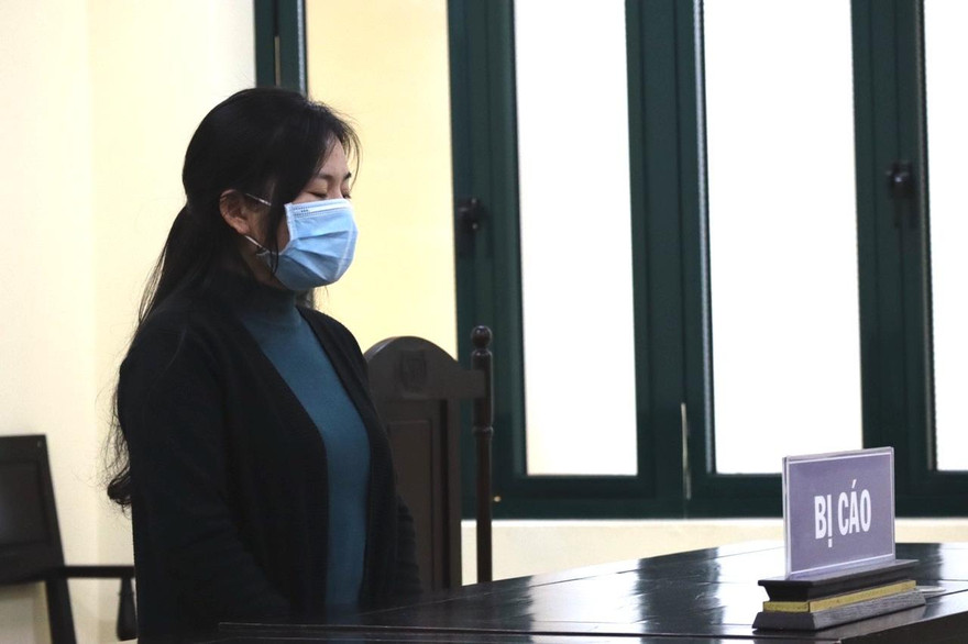 Nông Thị Cơ tại toà. Ảnh: N.K