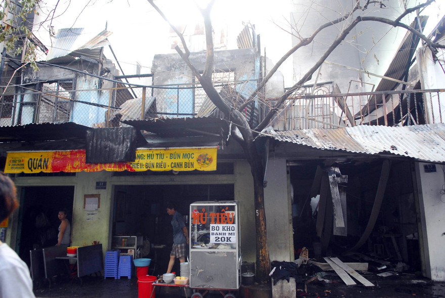 Hiện trường vụ cháy. 