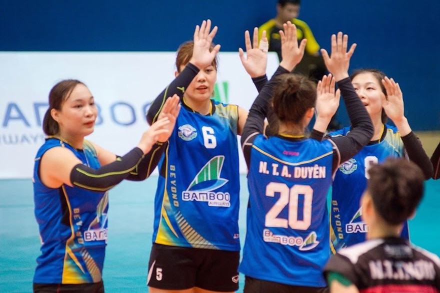 Đội bóng chuyền nữ Bamboo Vĩnh Phúc giành chiến thắng. 