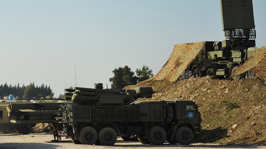 Hệ thống phòng không Pantsir-S1 tại căn cứ Khmeimim. Ảnh: Sputnik