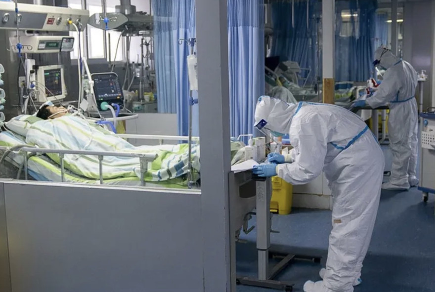 Coronavirus mới đã cướp đi ít nhất 56 sinh mạng ở Trung Quốc. Ảnh: China Daily.