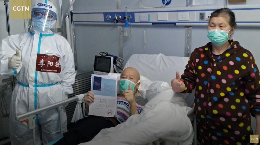 Ông Zhu khi xuất viện. 