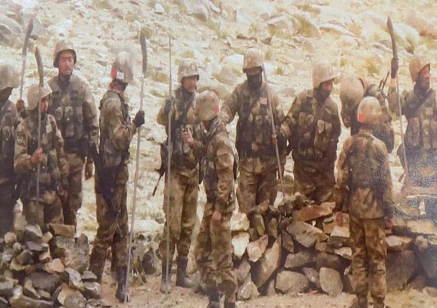 Những bức ảnh được ANI công bố. 