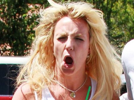 Những khoảng khắc ‘khó đỡ’ của sao Hollywood