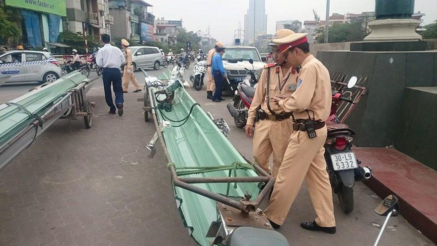 Xe chế rơ-moóc siêu dài 