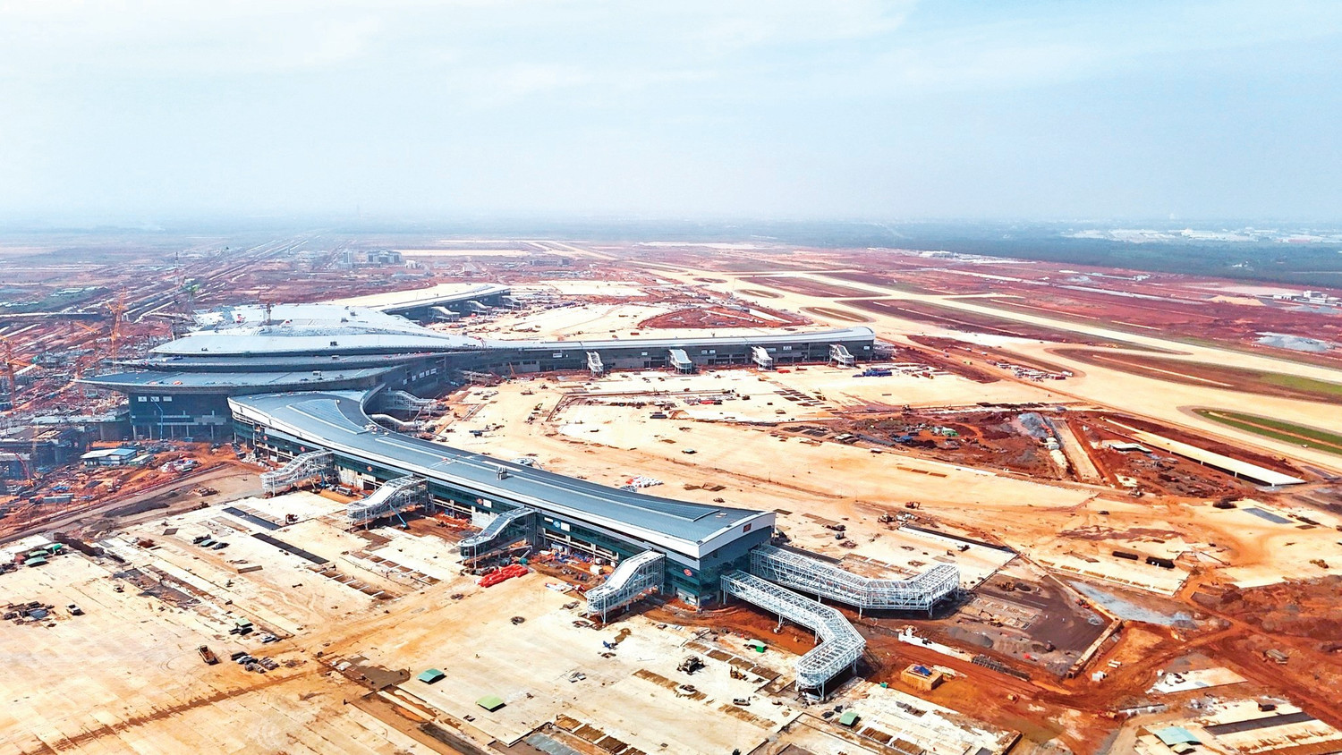 Sân bay quốc tế Long Thành: 'Chạy nước rút' trước giờ đón chuyến bay đầu tiên