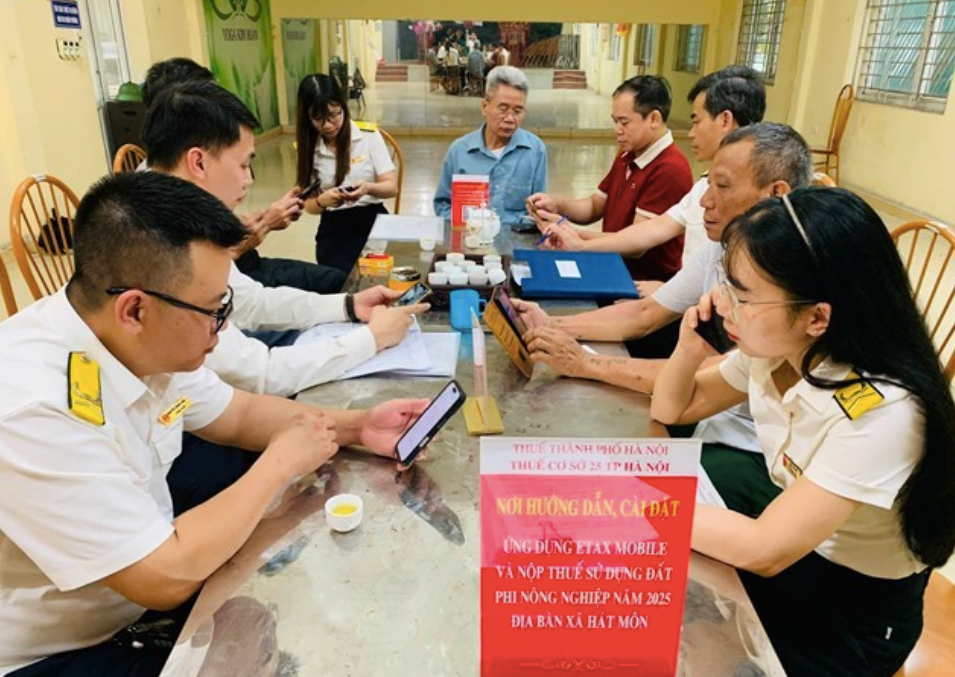 Cải cách thuế: Vì sao người dân, doanh nghiệp vẫn 'mệt mỏi'?