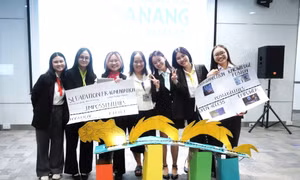 Nữ sinh RMIT tỏa sáng giành danh hiệu Á quân toàn quốc cuộc thi Quản trị viên tập sự hàng đầu Việt Nam