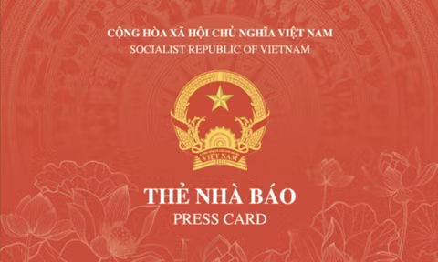 Công bố mẫu thẻ nhà báo mới