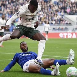 HIGHLIGHTS: Thua sốc Everton, Chelsea nguy cơ lỡ vé châu Âu 