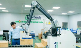Chủ tịch Intech Group: 'Thời điểm vàng' để phổ cập robot tại Việt Nam