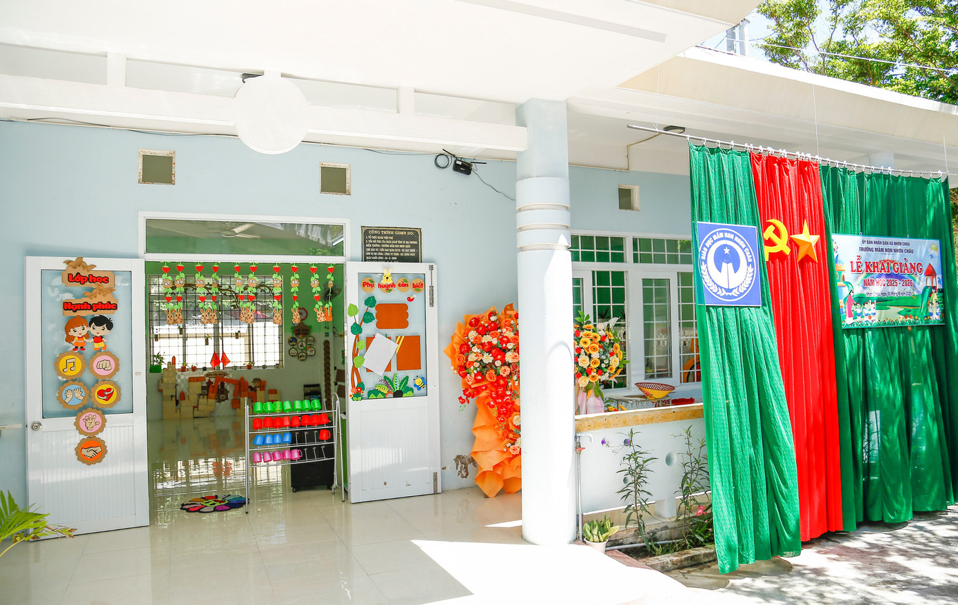 Lễ khai giảng đặc biệt của gần 27 triệu học sinh, giáo viên - Ảnh 64. Lễ khai giảng đặc biệt của gần 27 triệu học sinh, giáo viên - Ảnh 64.