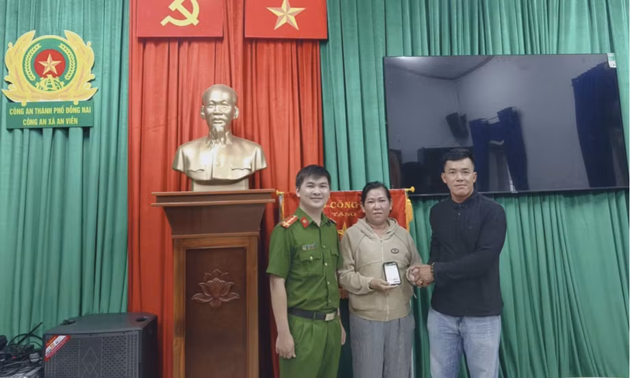 Lần theo dòng tiền chuyển nhầm, công an Đồng Nai giúp người dân lấy lại tài sản