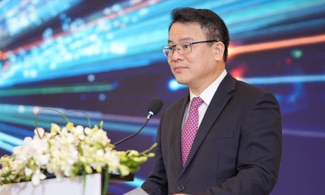 Thứ trưởng Bộ Tài chính Trần Quốc Phương phát biểu tại chương trình.