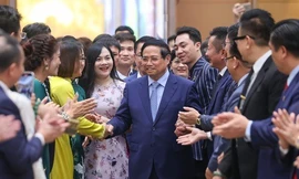 Thủ tướng gặp mặt đại diện doanh nghiệp tư nhân tiêu biểu toàn quốc