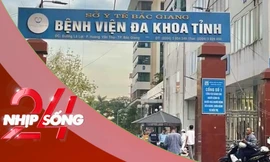 NHỊP SỐNG 24: Vụ 'chặt chém' 21 triệu đồng di chuyển bệnh nhân: Đình chỉ 3 cán bộ liên quan