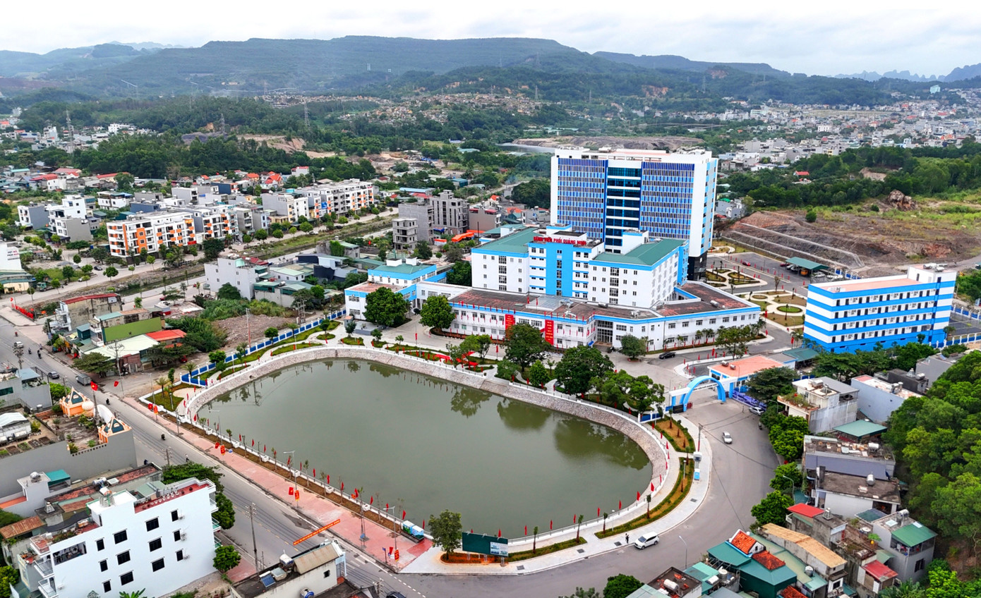Bệnh viện Phổi trực thuộc Sở Y tế Quảng Ninh được tổ chức trên cơ sở sáp nhập Trung tâm Y tế Hạ Long. 311.jpg