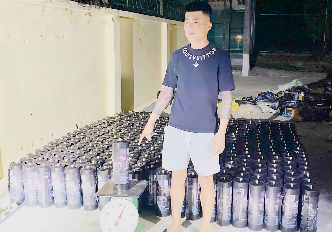 Đối tượng Trình tại cơ quan chức năng. 8bdc.jpg
