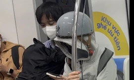 Xác minh vụ cô gái bị sàm sỡ trên tuyến Metro số 1
