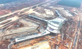 Cân nhắc kỹ khi chuyển toàn bộ chuyến bay quốc tế từ Tân Sơn Nhất về Long Thành