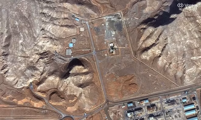 Iran niêm phong kho uranium, gài mìn bảo vệ trước nguy cơ Mỹ thu giữ vật liệu hạt nhân