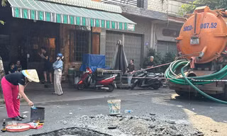 Hai công nhân tử vong dưới cống thoát nước ở TPHCM 