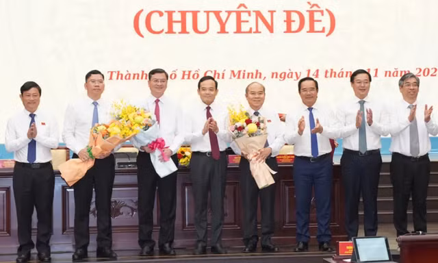 Thủ tướng phê chuẩn kết quả bầu 3 Phó Chủ tịch UBND TP.HCM 