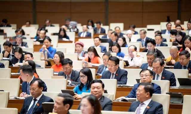 Quốc hội khóa mới gồm 500 đại biểu, dự kiến có 12-14 Ủy viên Bộ Chính trị, Ban Bí thư
