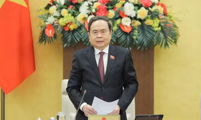 Chủ tịch Quốc hội: Tránh tuyệt đối phát sinh thủ tục không cần thiết