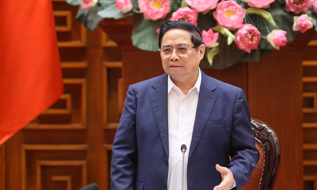 Thủ tướng: Lựa chọn phương thức tối ưu nhất cho đường sắt tốc độ cao Bắc – Nam