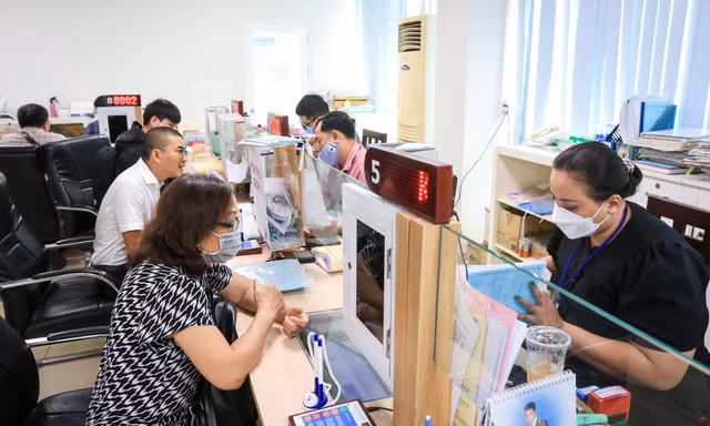 Sau từ chức, miễn nhiệm, bao lâu công chức được bổ nhiệm lại?