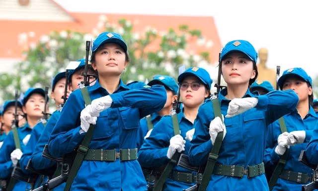 Bộ trưởng Bộ Quốc phòng quyết định biên chế, chức danh của Ban Chỉ huy quân sự cấp xã