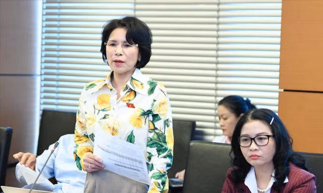 'Bài toán khó' về đấu thầu vật tư, mua sắm thuốc đối với y tế cơ sở