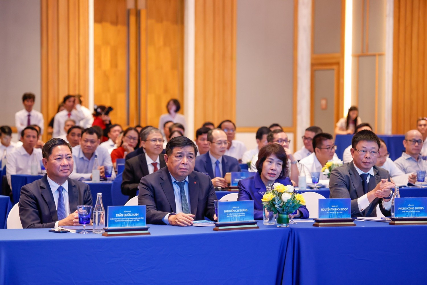 Nam Khánh Hòa Trên Đà ‘Lột Xác’ Thành Trung Tâm Năng Lượng Sạch Quốc Gia 3 Nam Khánh Hòa Trên Đà ‘Lột Xác’ Thành Trung Tâm Năng Lượng Sạch Quốc Gia