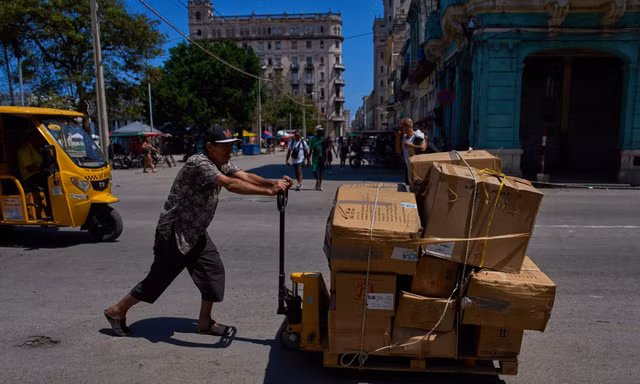 Cuba cân nhắc đề nghị viện trợ của Mỹ