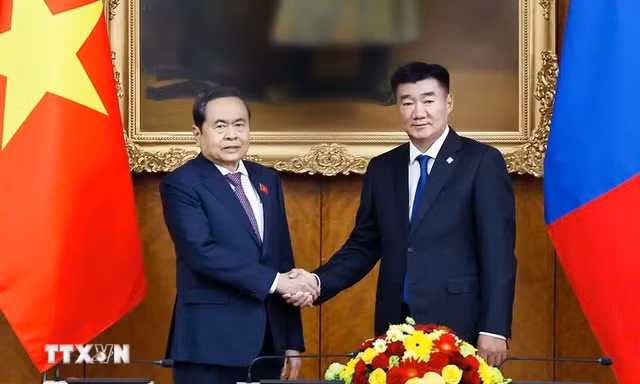 Tạo điều kiện cho hàng nông, thủy hải sản thế mạnh của Việt Nam vào thị trường Mông Cổ