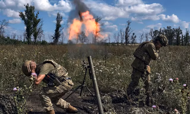 Ukraine tuyên bố sẵn sàng 'đóng băng' chiến tuyến để tìm kiếm hòa bình với Nga