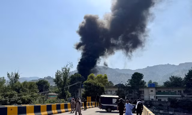 Rơi trực thăng quân sự ở Pakistan, không ai sống sót