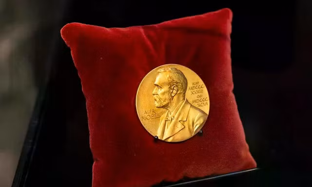 Giải Nobel Hòa bình 2026: Ánh mắt đổ dồn vào phản ứng của Tổng thống Mỹ Trump