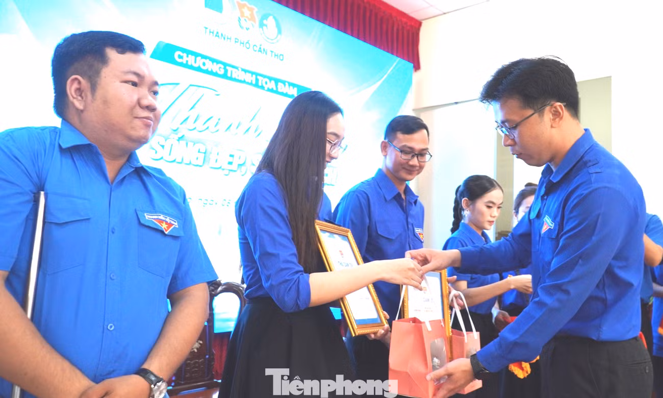 Sống đẹp luôn bắt nguồn từ những điều bình dị nhất