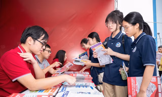 Trường Đại học Ngoại thương đẩy mạnh đào tạo liên ngành trong bối cảnh chuyển đổi số