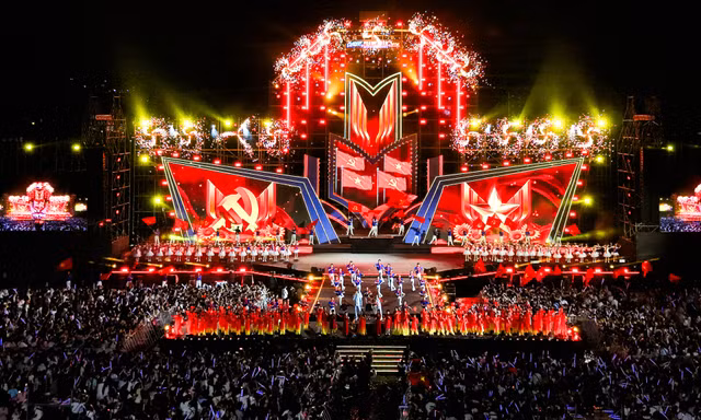 Khán giả chấm điểm 10 cho Concert Thanh xuân