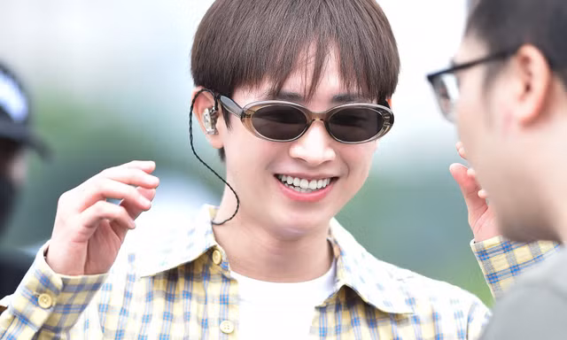CONGB rạng rỡ 'sound check' tại Concert 'Thanh xuân', fan đứng ngồi không yên