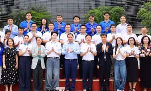 Cùng nhau cộng hưởng năng lượng, trí tuệ Việt Nam