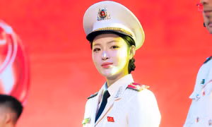 Bóng hồng Gương mặt trẻ Công an tiêu biểu tiên phong 'số hóa' công tác pháp chế