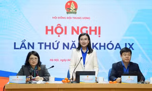 Trang bị kỹ năng số và bảo vệ sức khỏe tinh thần cho thiếu nhi
