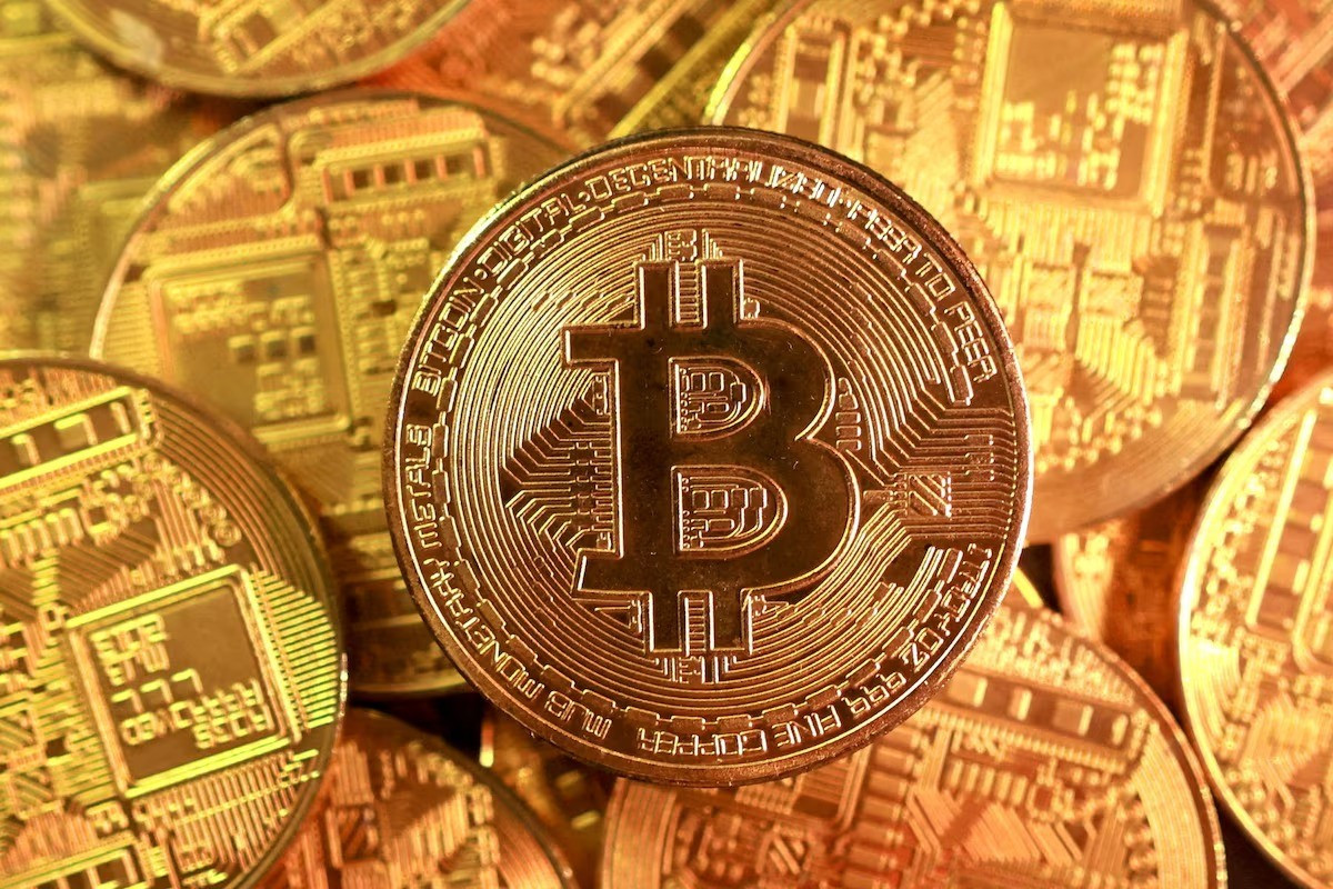 Bitcoin lao dốc mạnh từ khi ông Trump đắc cử Tổng thống Mỹ