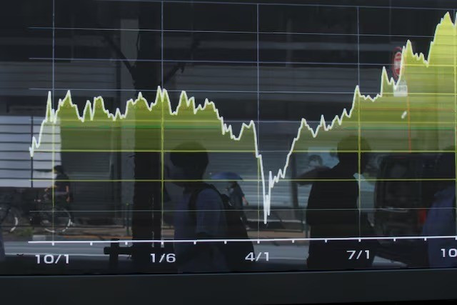 Giá vàng thế giới giảm sâu, đồng USD 'án binh bất động'