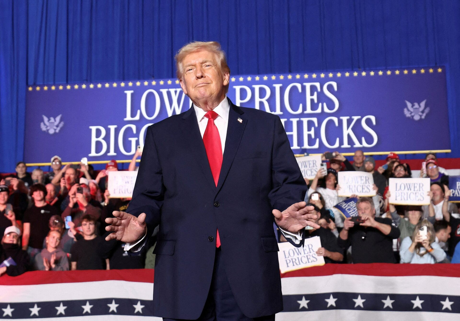 Đằng sau tuyên bố 'đánh bại' lạm phát của ông Trump
