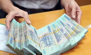 Cựu cán bộ lĩnh án tù vì lừa tiền bạn học